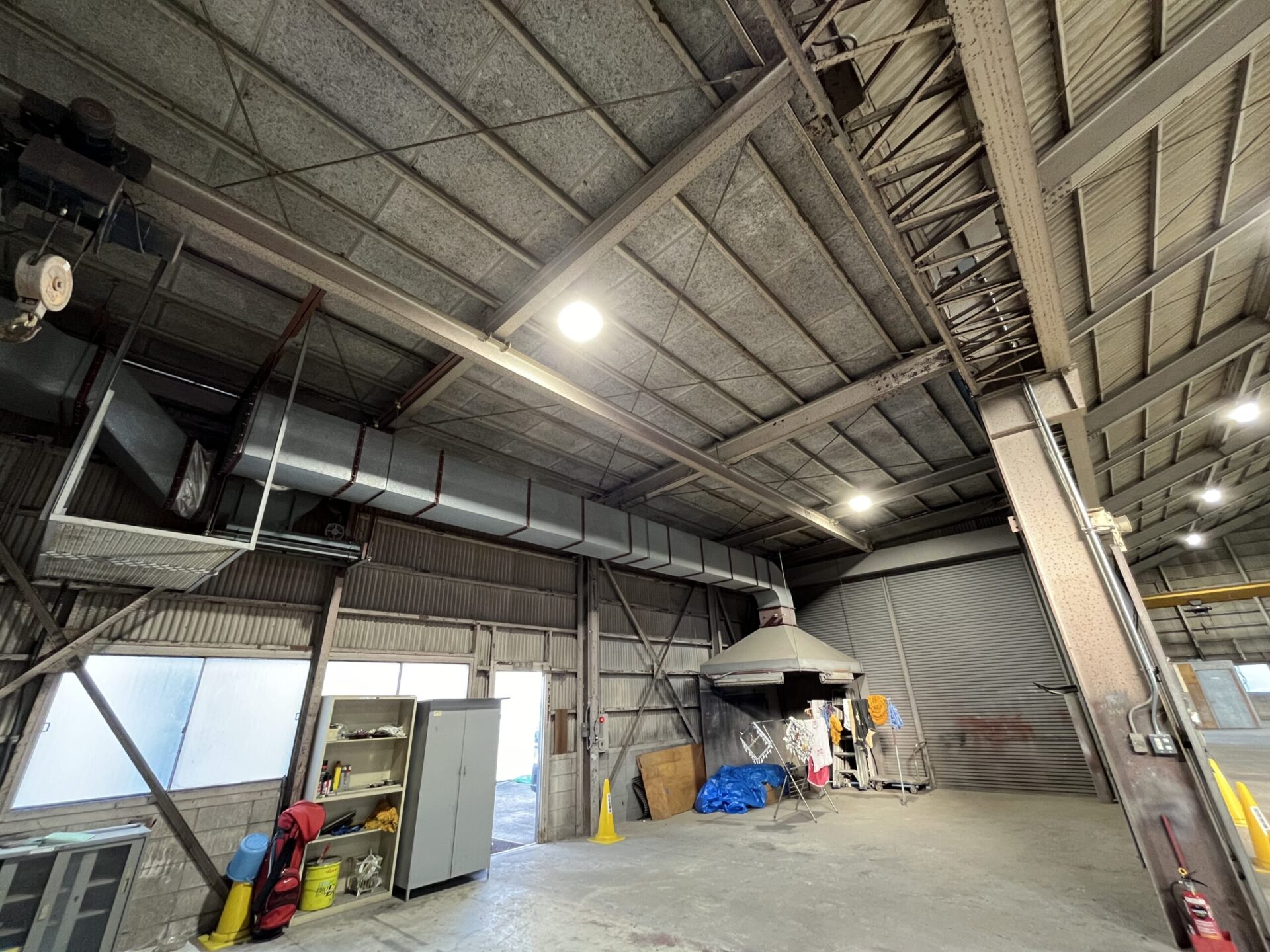 岩原産業㈱工場棟ＬＥＤ照明器具更新工事施工写真
