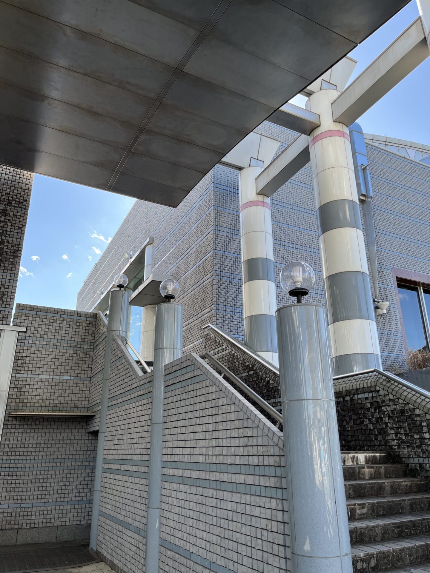 東図書館電灯設備改修工事施工写真