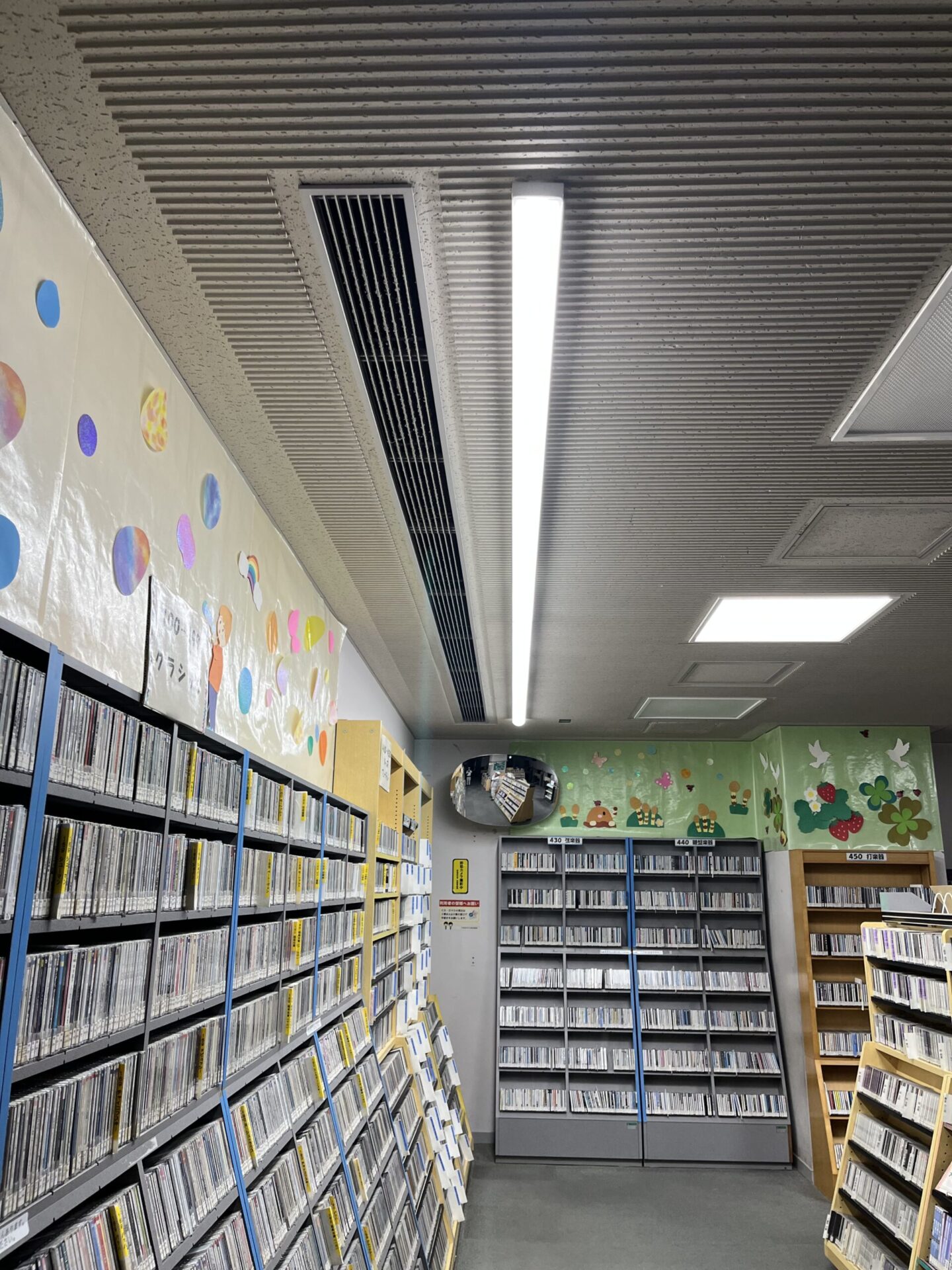 東図書館電灯設備改修工事施工写真